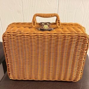 Picnic 🧺 Basket Handbag 👜